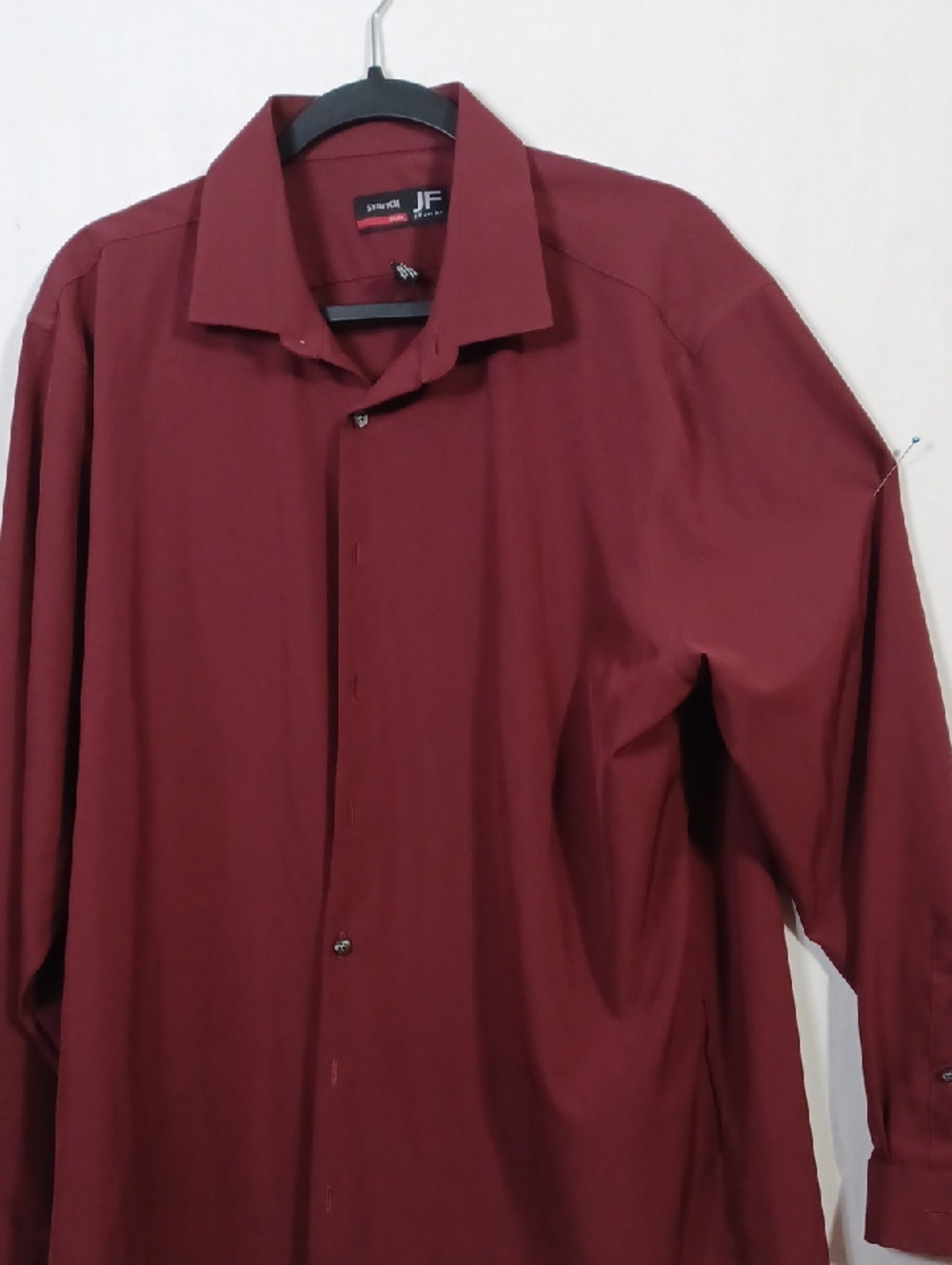 Men's Burgundy Long-Sleeve Dress Shirt